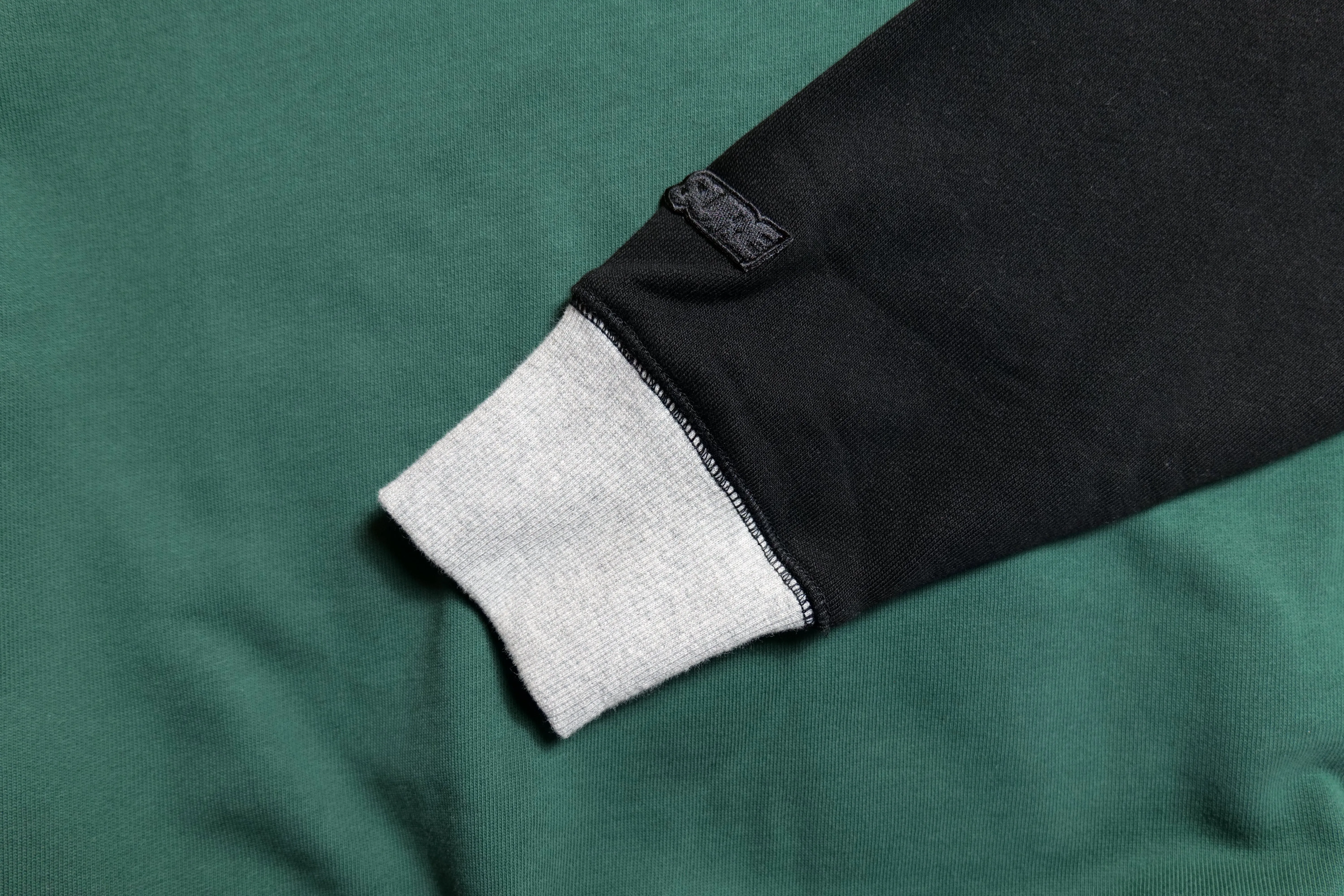 Authentics Embroidered Super Heavyweight Contrast 1/4 Zip  - Black / Forest