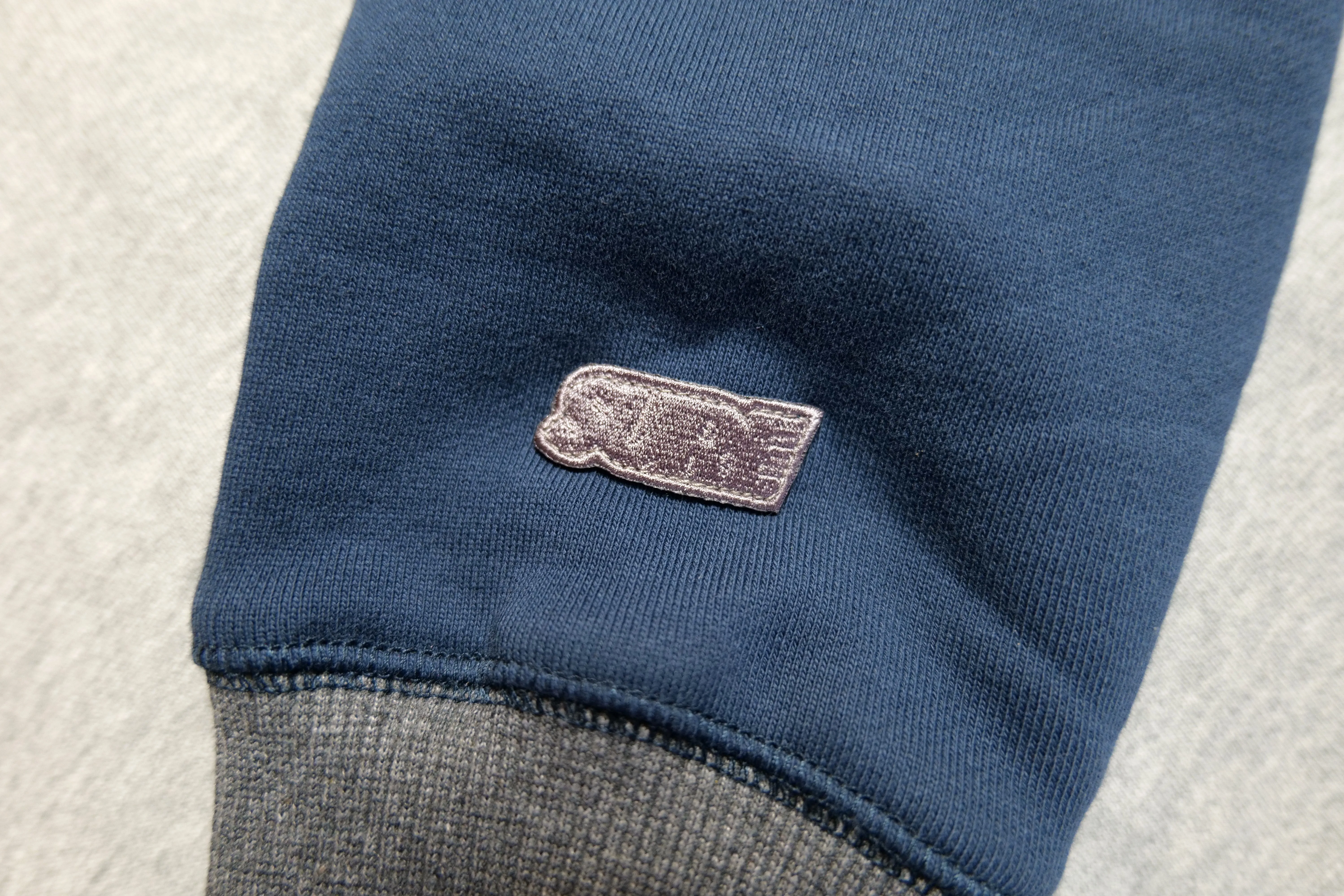 Authentics Embroidered Super Heavyweight Contrast 1/4 Zip  - Navy / Grey