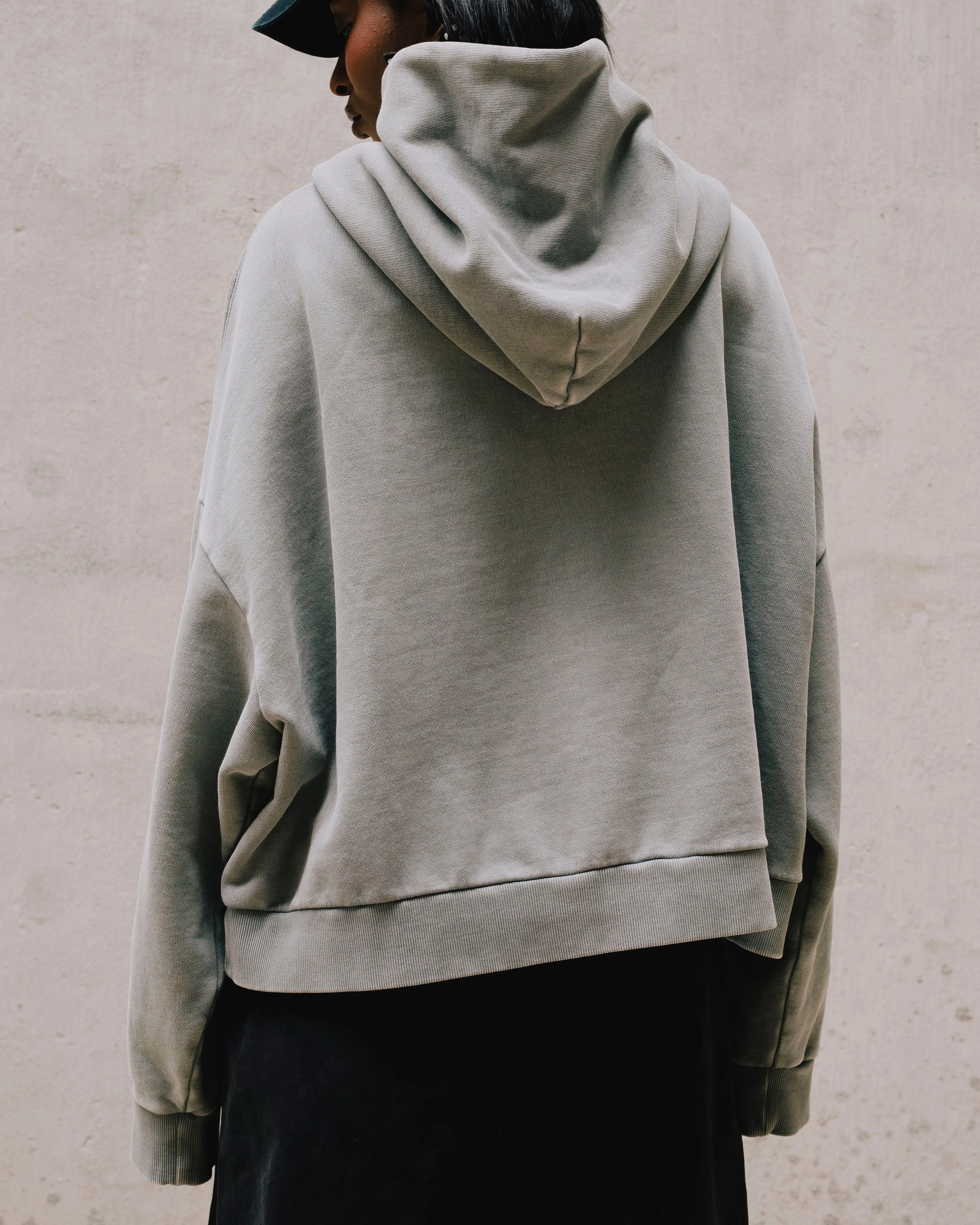 HEAVY HOODIE