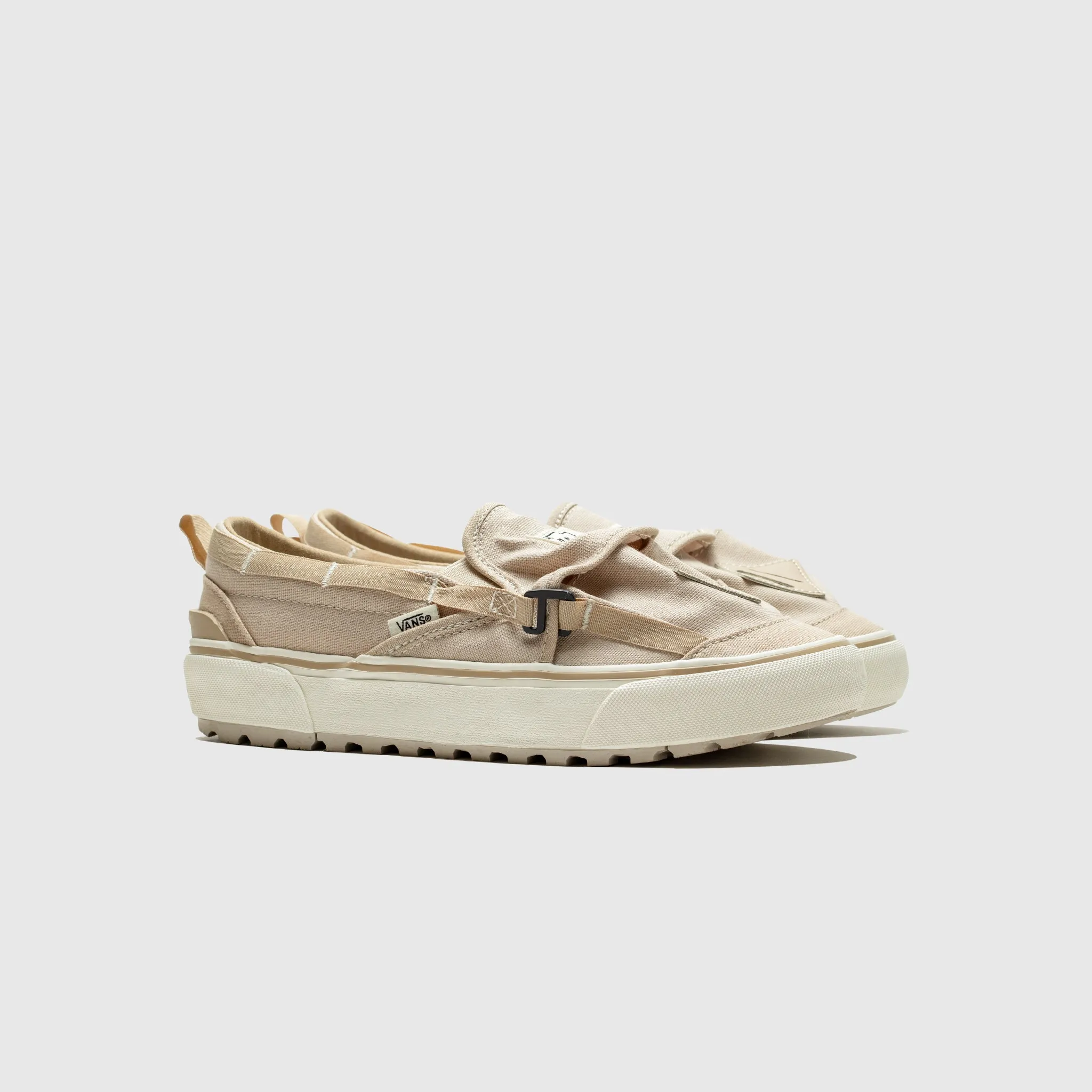 SLIP-ON MTE RS LX X NICOLE MCLAUGHLIN